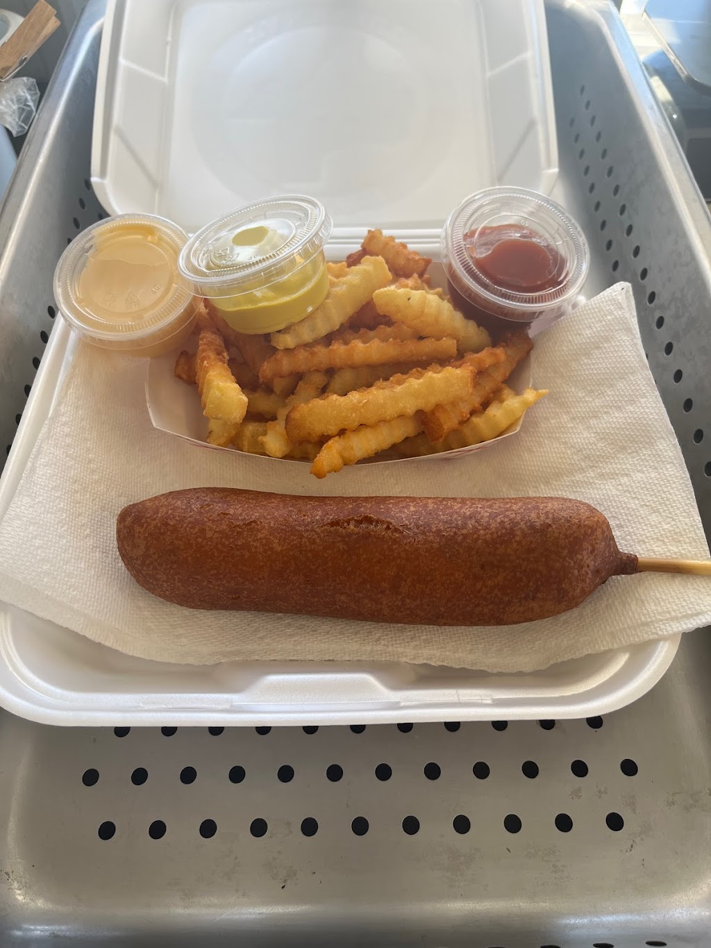 drei brüder | restaurant | 570 Smith Blvd, San Angelo, TX 76905, USA | 3252345561 OR +1 325-234-5561