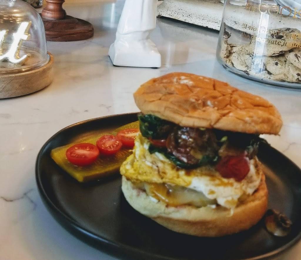 Bmore Protein Pub | restaurant | 707 E Ocean Blvd #D, Long Beach, CA 90802, USA | 2133060257 OR +1 213-306-0257