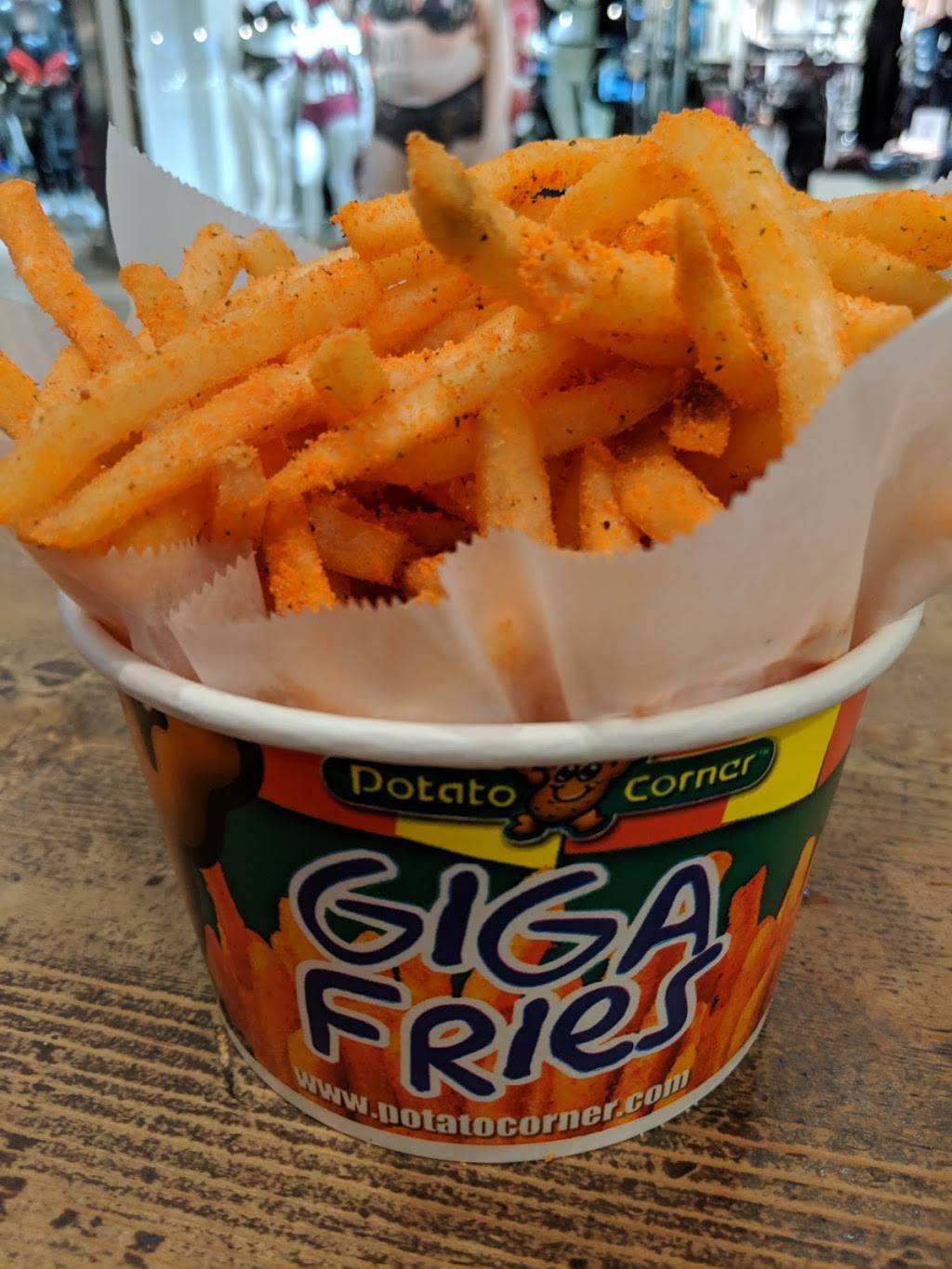 Potato Corner | restaurant | 272 E Via Rancho Pkwy, Escondido, CA 92025, USA | 7604890631 OR +1 760-489-0631