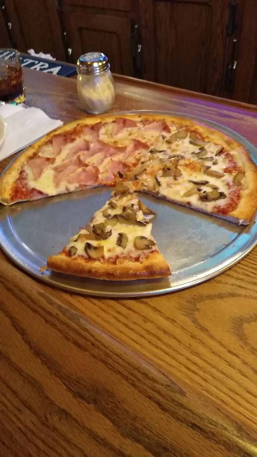 Village Pizzeria | restaurant | 714 W Temperance Rd, Temperance, MI 48182, USA | 7348470240 OR +1 734-847-0240