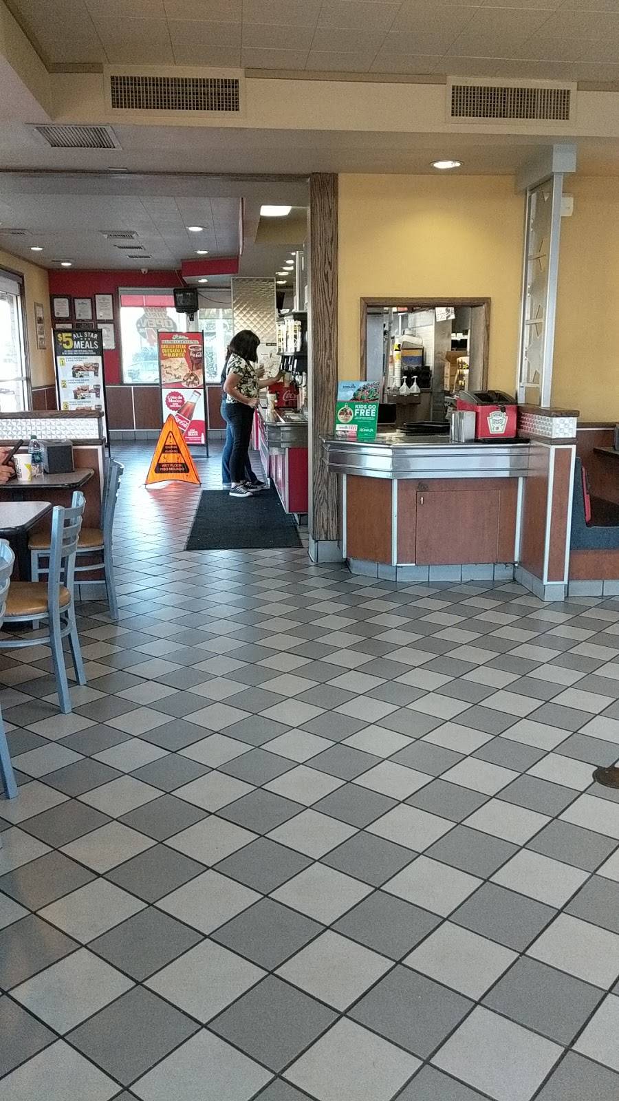 Carls Jr. | restaurant | 11509 Laurel Canyon Blvd, San Fernando, CA 91340, USA | 8183655587 OR +1 818-365-5587