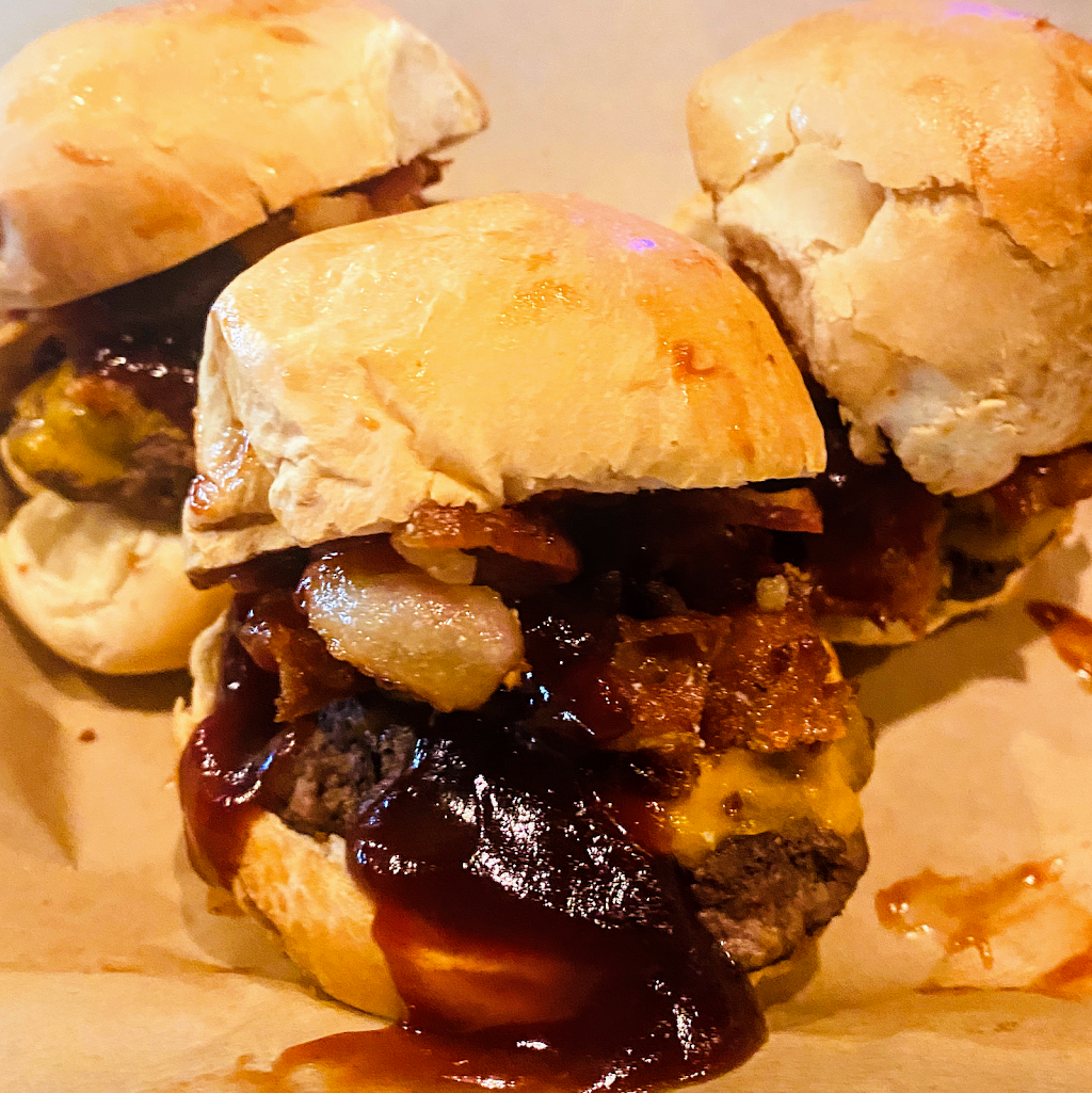 Kelly’s Sportsbar & Billiards | restaurant | 5402 Philadelphia, Suite K, Chino, CA 91710, USA | 9093158054 OR +1 909-315-8054