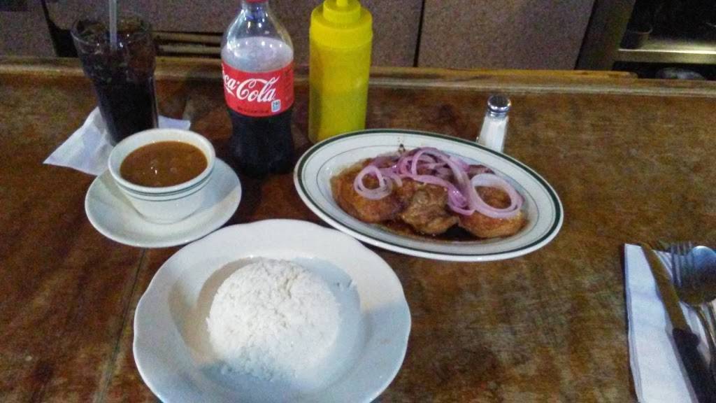 Villa Mar Bar & Restaurant | restaurant | 481 Hempstead Turnpike, Elmont, NY 11003, USA | 5163267643 OR +1 516-326-7643