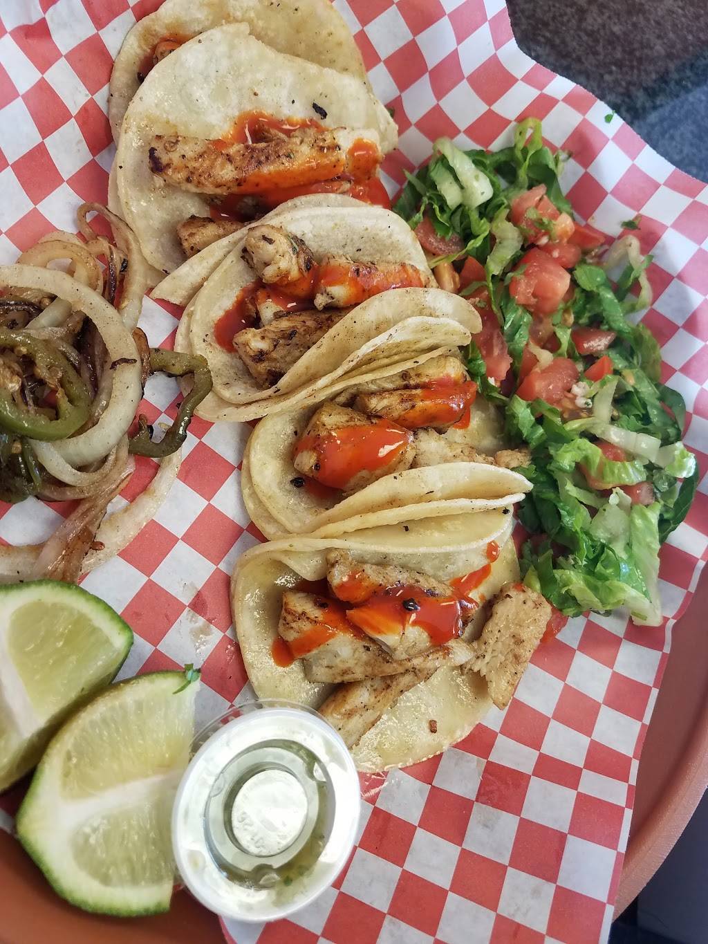 The Fix Burger Restaurant | restaurant | 1707 S Main St, Duncanville, TX 75137, USA | 4696876588 OR +1 469-687-6588