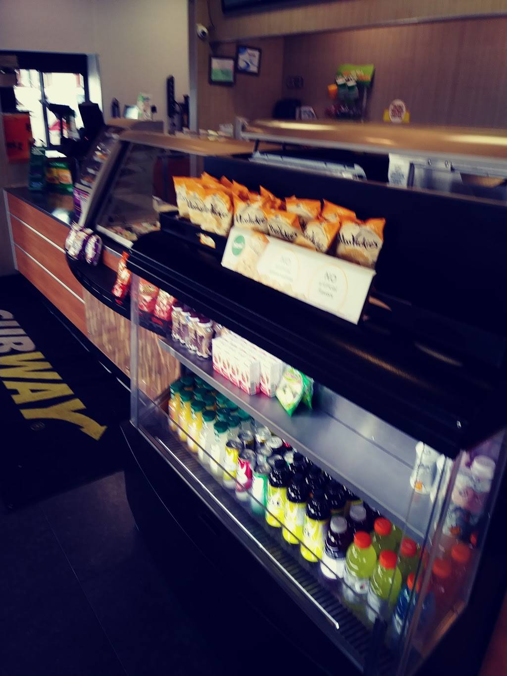 Subway | restaurant | 30408 Ford Rd, Garden City, MI 48135, USA | 7344217827 OR +1 734-421-7827