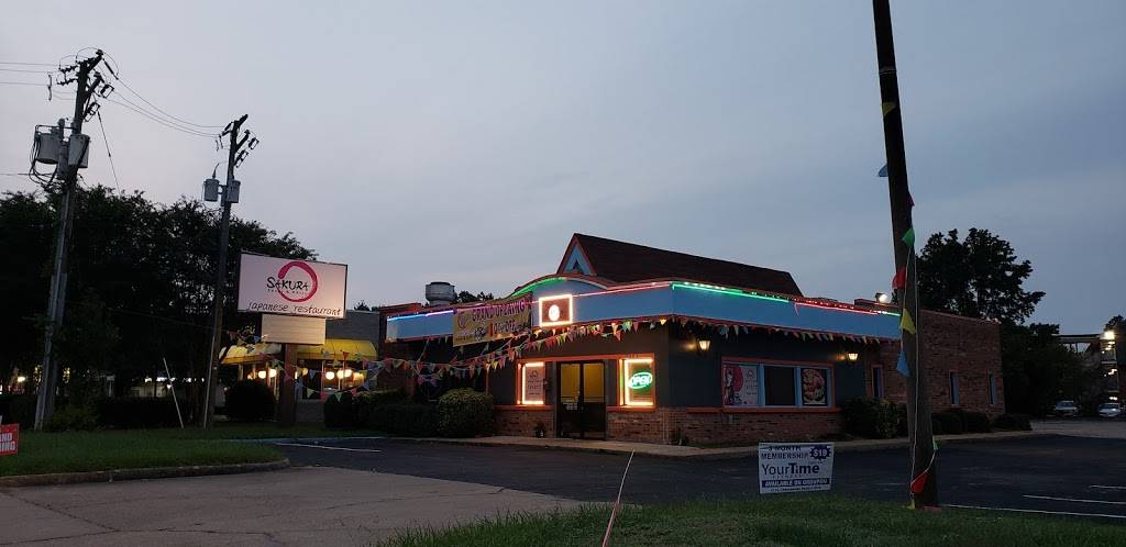 Sakura Sushi and Grill | restaurant | 3261 Western Branch Blvd, Chesapeake, VA 23321, USA | 7578005748 OR +1 757-800-5748