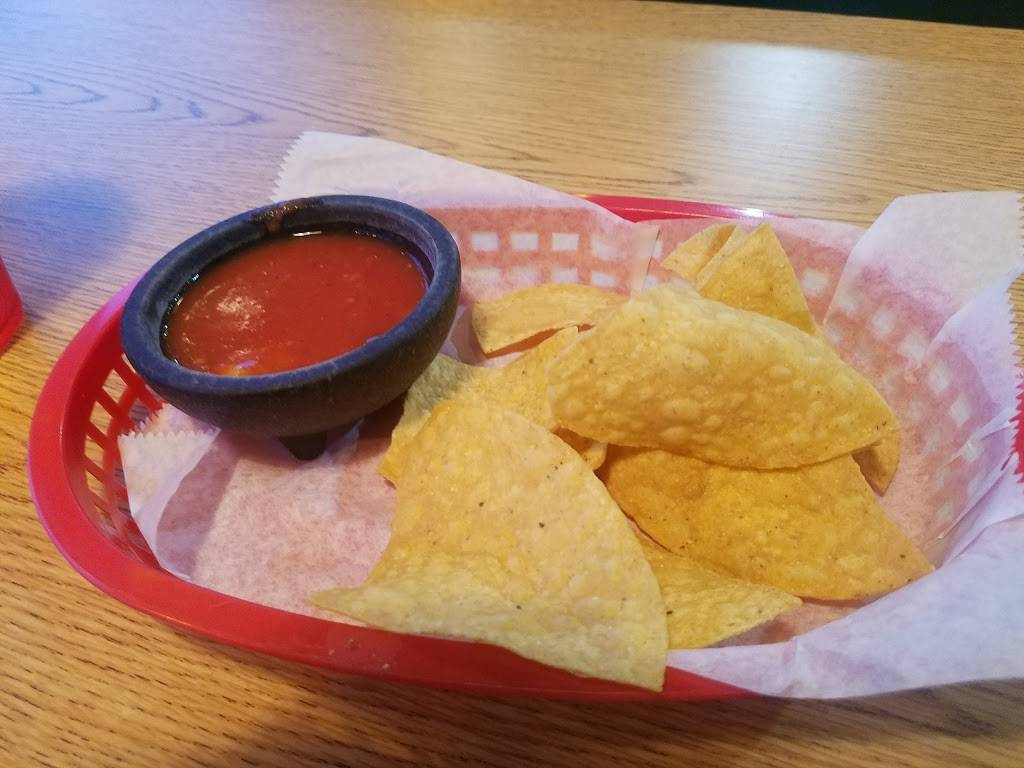 Taqueria Los Compadres | restaurant | 10904 Q St, Omaha, NE 68137, USA | 4029165218 OR +1 402-916-5218