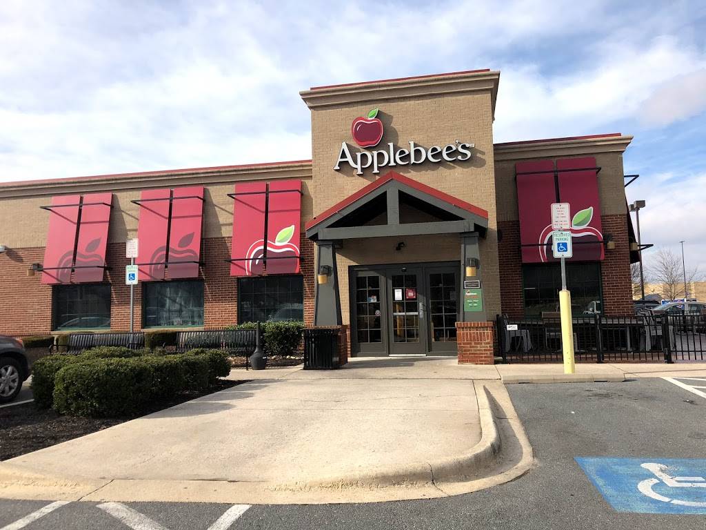 Applebees Grill + Bar | restaurant | 12825 Washington Twp Blvd, Waynesboro, PA 17268, USA | 7177493057 OR +1 717-749-3057