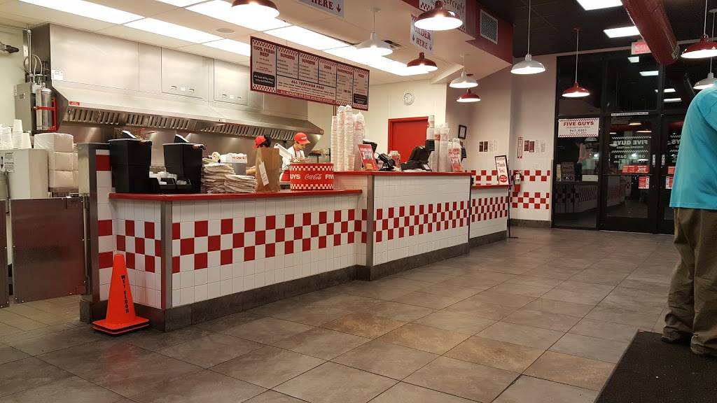 Five Guys | meal takeaway | 2917 S Glen Eagle Dr, West Valley City, UT 84018, USA | 8019638003 OR +1 801-963-8003