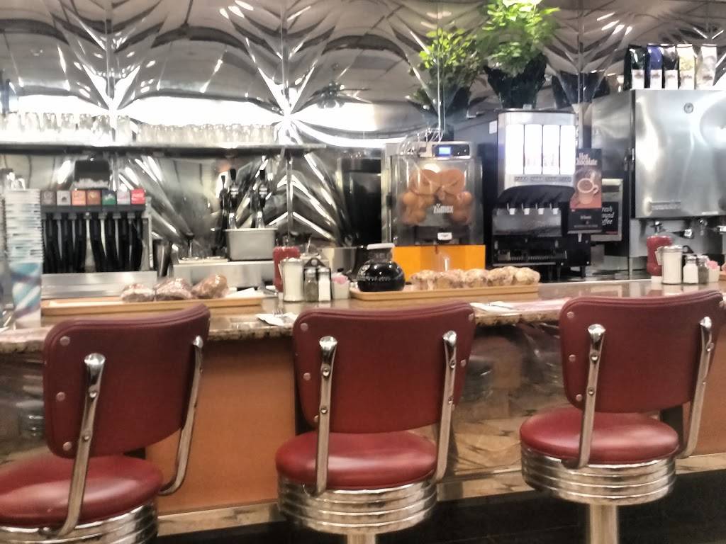 Americana Diner | restaurant | 1160 NJ-35, Shrewsbury, NJ 07702, USA | 7325421658 OR +1 732-542-1658