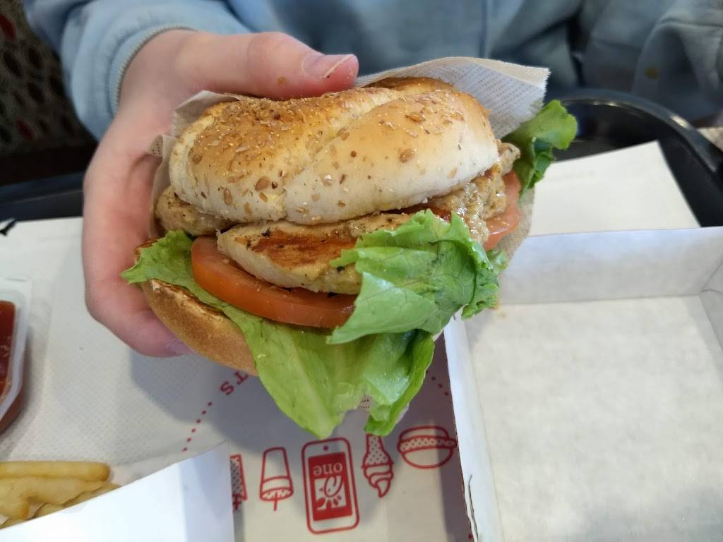 Chick-fil-A | restaurant | 5315 Washington Ave, Mt Pleasant, WI 53406, USA | 2626320173 OR +1 262-632-0173