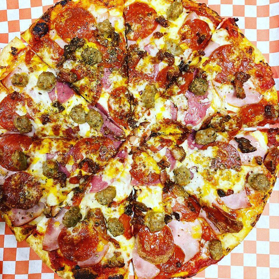Bombay Pizza | restaurant | 7797 N First St, Fresno, CA 93720, USA | 5594493281 OR +1 559-449-3281