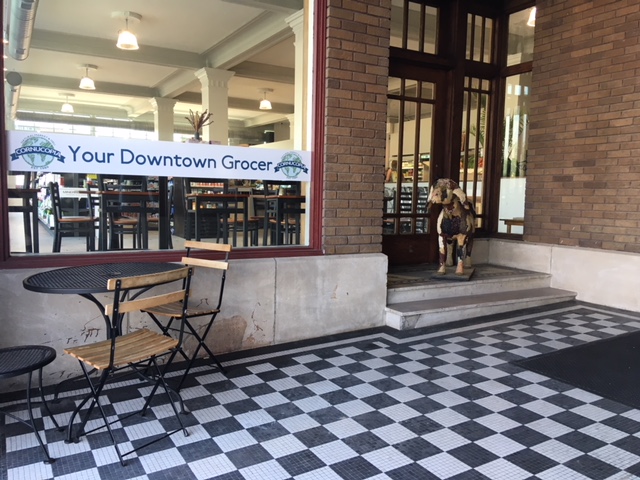 Cornucopia Natural Market & Deli | restaurant | 176 S Seminary St, Galesburg, IL 61401, USA | 3093423111 OR +1 309-342-3111