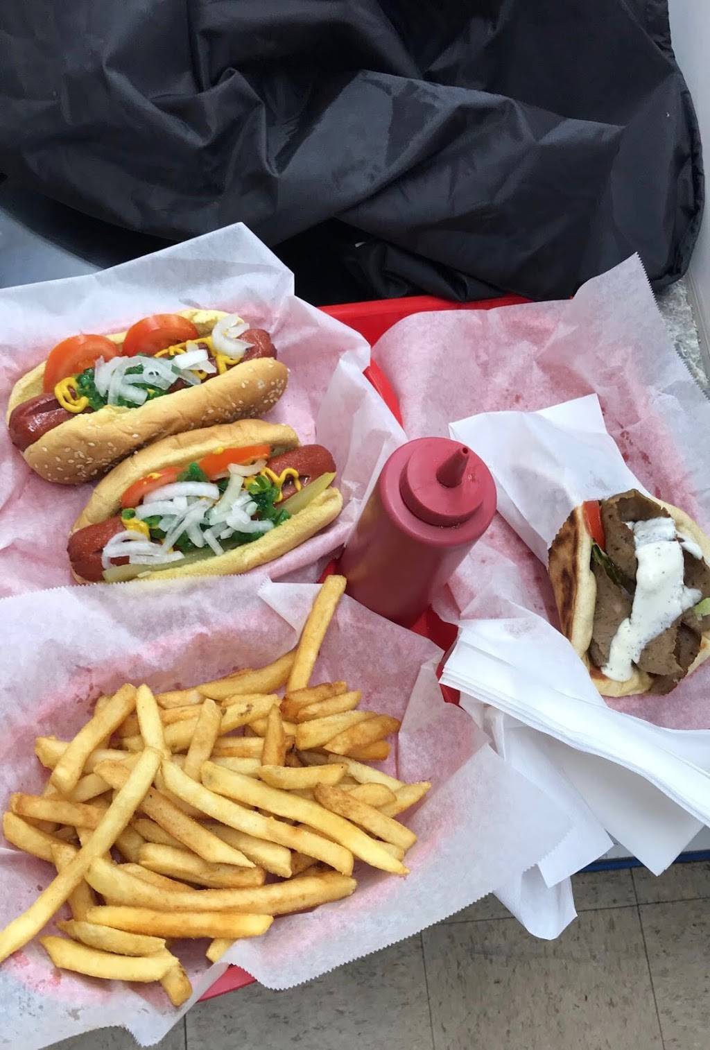 Gyros on central | restaurant | 8941 N Central Ave, Phoenix, AZ 85020, USA | 6028708707 OR +1 602-870-8707