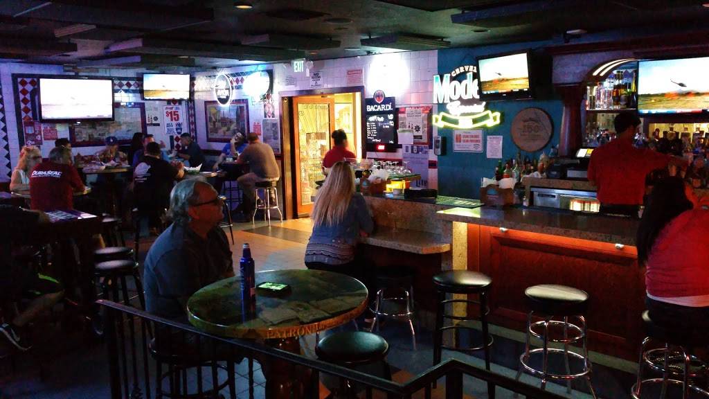 Los Toros Mexican Restaurant | restaurant | 21743 Devonshire St, Chatsworth, CA 91311, USA | 8188823080 OR +1 818-882-3080