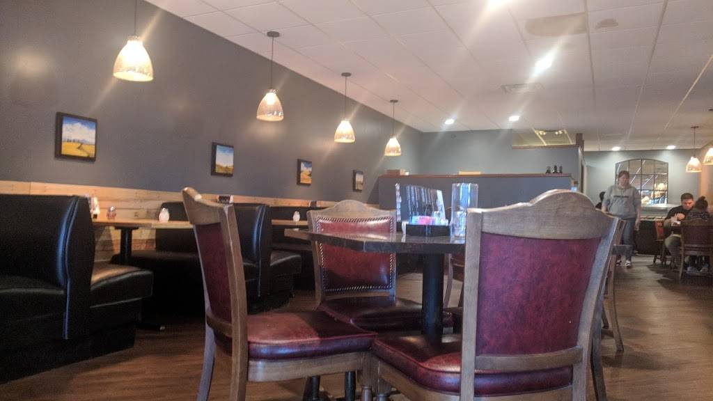 Iaconos Pizza & Restaurant | restaurant | 5068 Cemetery Rd, Hilliard, OH 43026, USA | 6148762022 OR +1 614-876-2022