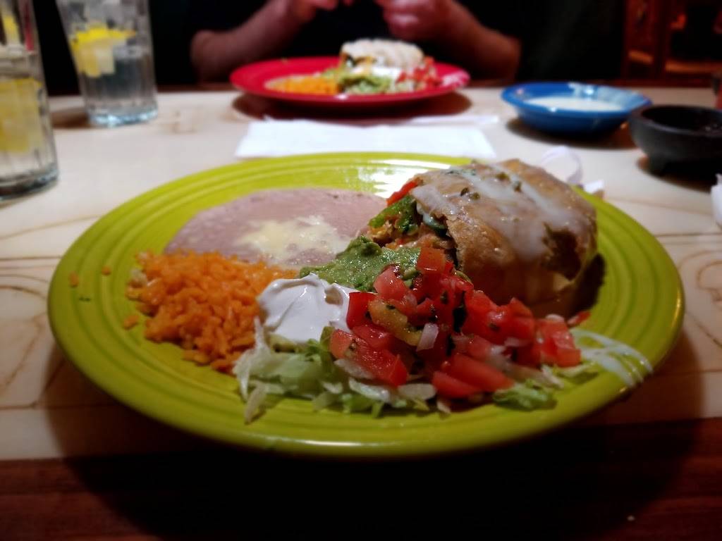 Tlaquepaque Restaurant | restaurant | 4460 Dressler Rd NW, Canton, OH 44718, USA | 3306499109 OR +1 330-649-9109