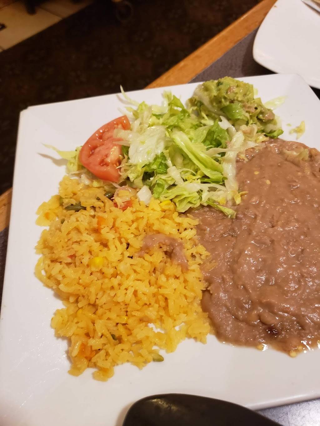 Kahlos Mexican Restaurant | restaurant | 1940 Sandy Hook Rd, Goochland, VA 23063, USA | 8045560074 OR +1 804-556-0074