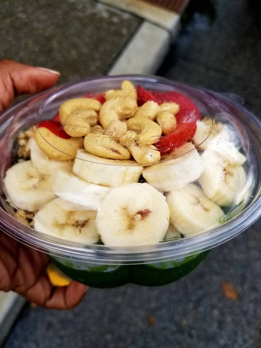 Rooted Juicery + Kitchen | restaurant | 3010 Madison Rd, Cincinnati, OH 45209, USA | 5133512900 OR +1 513-351-2900