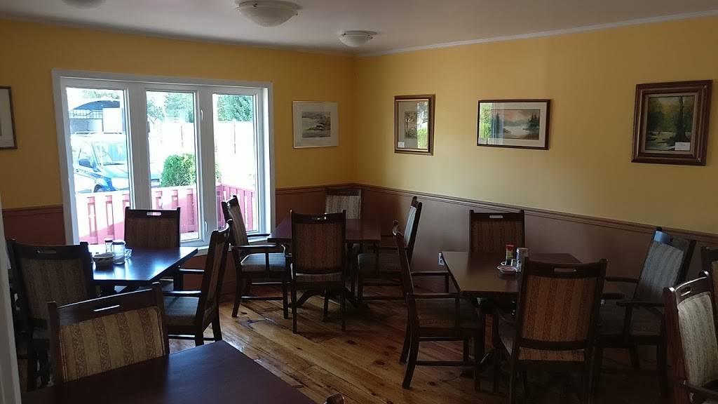 Kings Fortune | restaurant | 139 King St W, Omemee, ON K0L 2W0, Canada | 7057992288 OR +1 705-799-2288