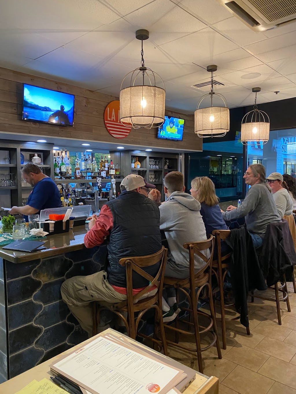 La Joya - Fresh Mexican | restaurant | 834 Hopmeadow St, Simsbury, CT 06070, USA | 8602170229 OR +1 860-217-0229