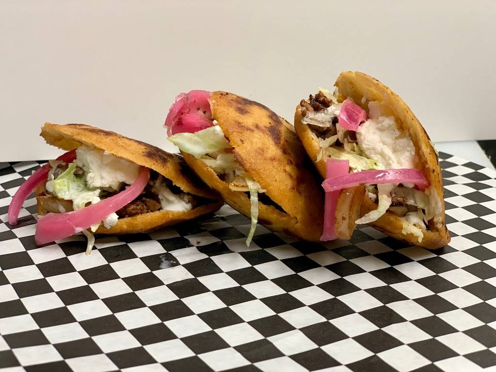 Toyloco | restaurant | 2615 E 7th St, Austin, TX 78702, USA | 7374003264 OR +1 737-400-3264