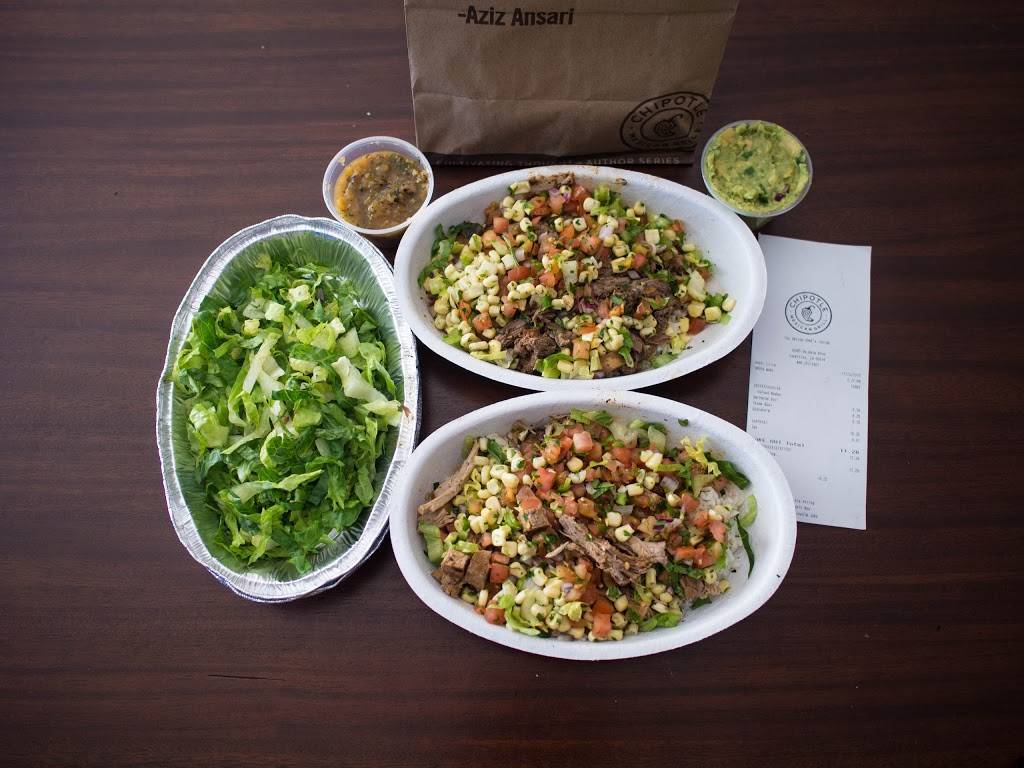 Chipotle Mexican Grill | restaurant | 10385 S De Anza Blvd, Cupertino, CA 95014, USA | 4082525421 OR +1 408-252-5421
