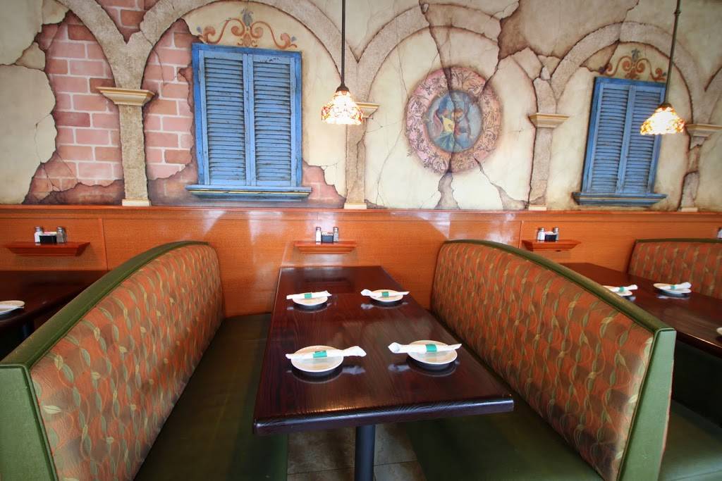 Sals Italian Ristorante | restaurant | 5500 FL-7, Lake Worth, FL 33449, USA | 5612965135 OR +1 561-296-5135