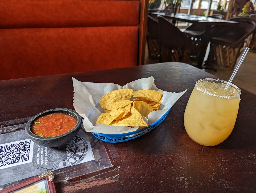 Chavolos Mexican Restaurant | restaurant | 121 Railroad Ave, Mancos, CO 81328, USA | 9705339935 OR +1 970-533-9935