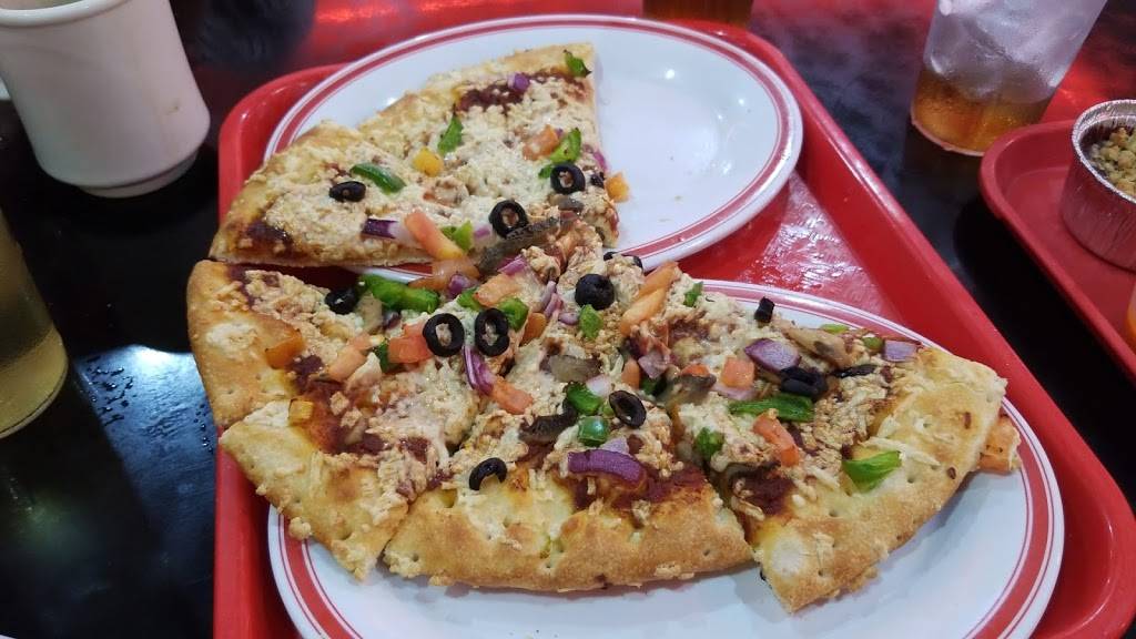 San Antonios Incredible Pizza Company | restaurant | 11743 West Ave, San Antonio, TX 78216, USA | 2106106086 OR +1 210-610-6086