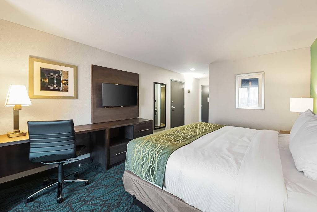 Comfort Inn & Suites Oklahoma City near Bricktown | restaurant | 1809 E Reno Avenue, Oklahoma City, OK 73117, USA | 4056096651 OR +1 405-609-6651
