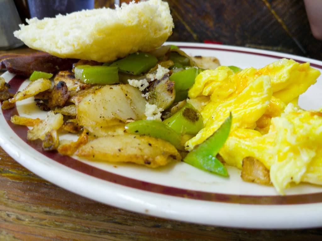 Jerrys Coffee Shop | restaurant | 4817 E Los Angeles Ave, Simi Valley, CA 93063, USA | 8055261652 OR +1 805-526-1652