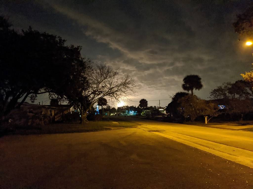 Shook Shack | restaurant | 1555 Saturn St, Merritt Island, FL 32953, USA | 3214592407 OR +1 321-459-2407