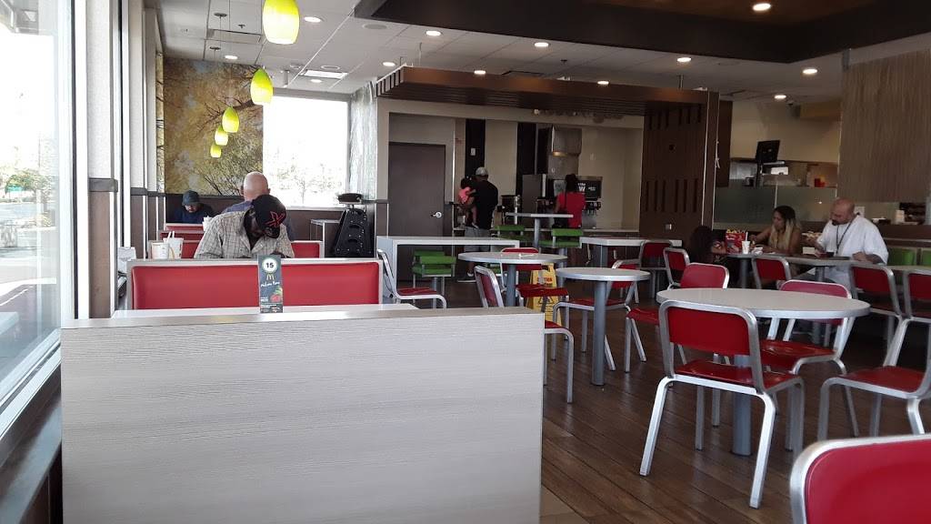 McDonalds | cafe | 1812 N, Union Ave, Bakersfield, CA 93305, USA | 6613231115 OR +1 661-323-1115