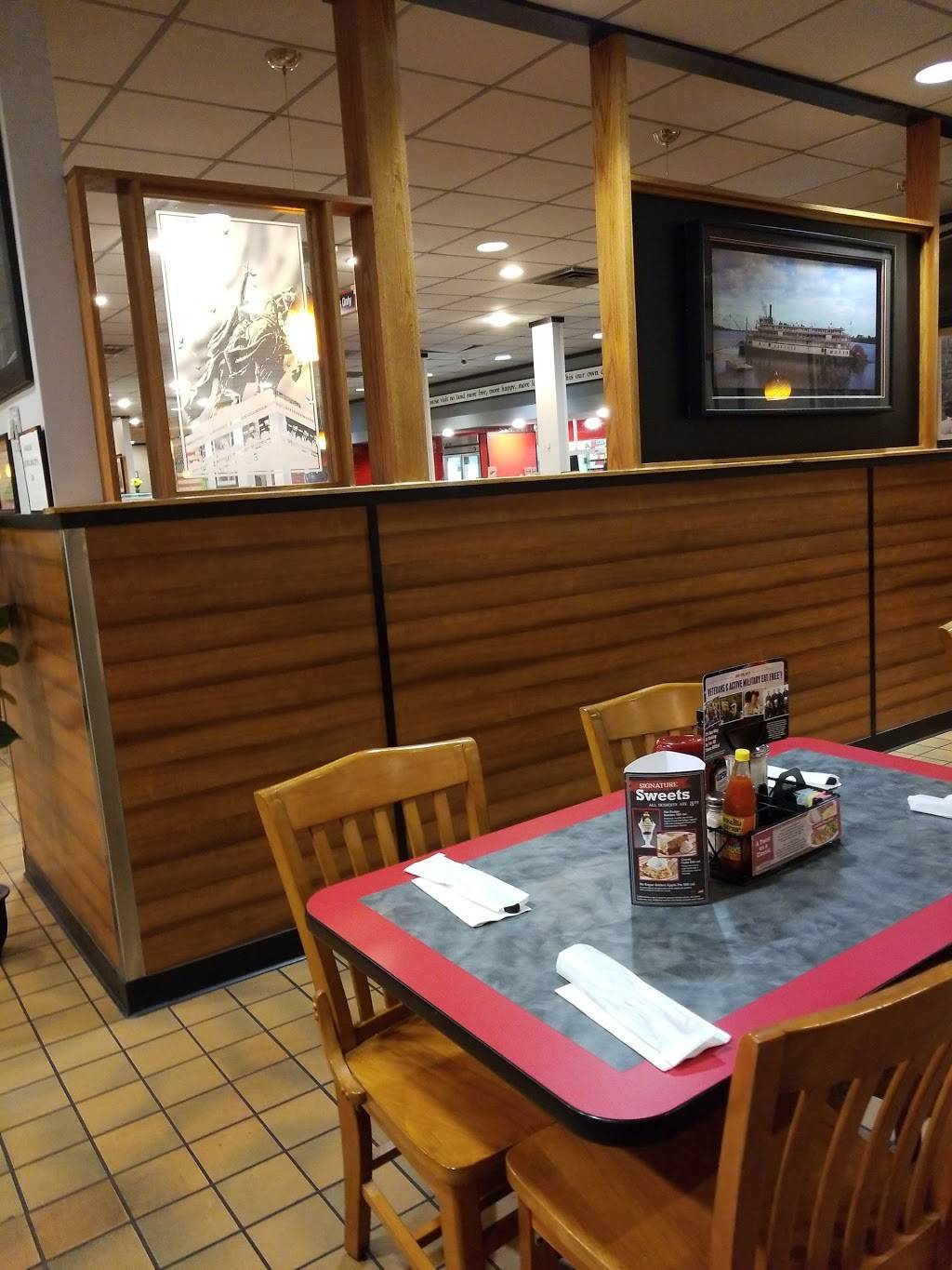 Country Pride | restaurant | 819 Edwardsville Rd, Troy, IL 62294, USA | 6186679931 OR +1 618-667-9931