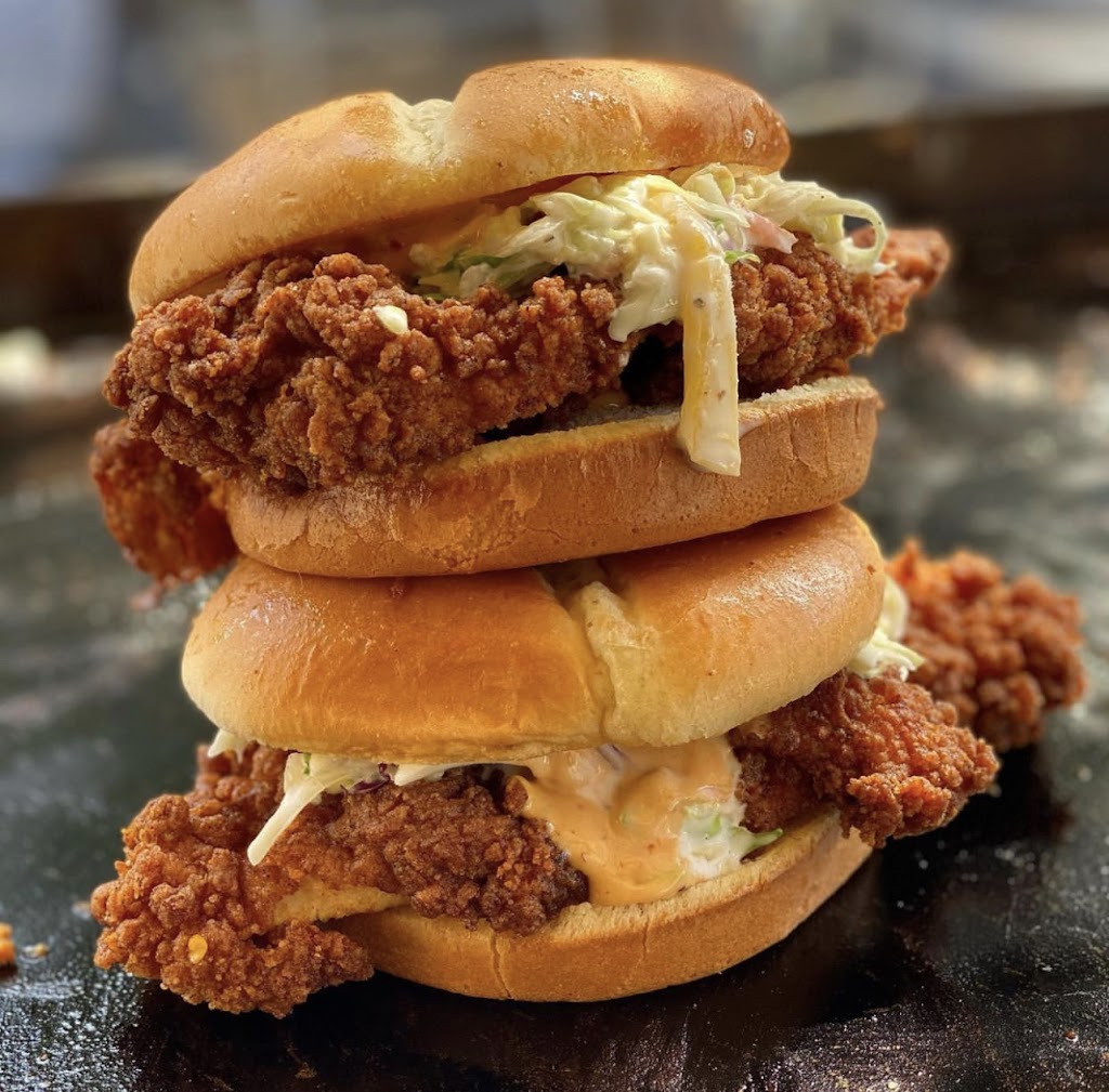 Papi Clarys Kitchen | restaurant | 2186 Solano Way, Concord, CA 94520, USA | 9252227786 OR +1 925-222-7786