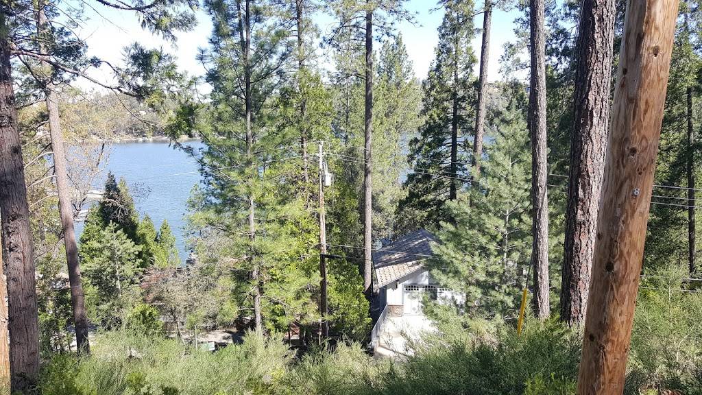 Pine Mountain Lake Lakeside Cafe At The Marina | restaurant | 901102500, Groveland, CA 95321, USA | 2099628630 OR +1 209-962-8630