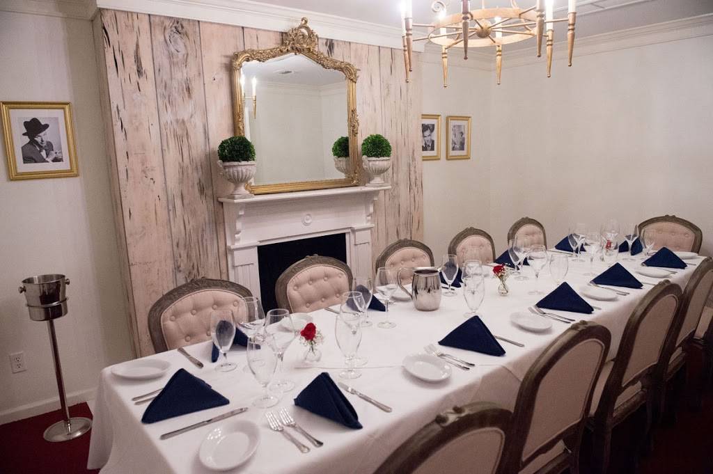 Rizzutos Ristorante & Chop House | restaurant | 6262 Fleur De Lis Dr, New Orleans, LA 70124, USA | 5043001804 OR +1 504-300-1804