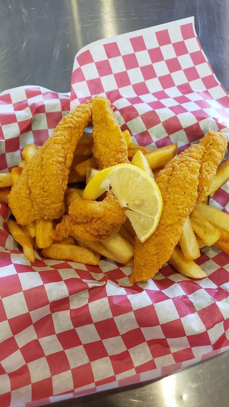 Twisted Burgers | restaurant | 22325 LA-1, Plaquemine, LA 70764, USA | 2252387770 OR +1 225-238-7770