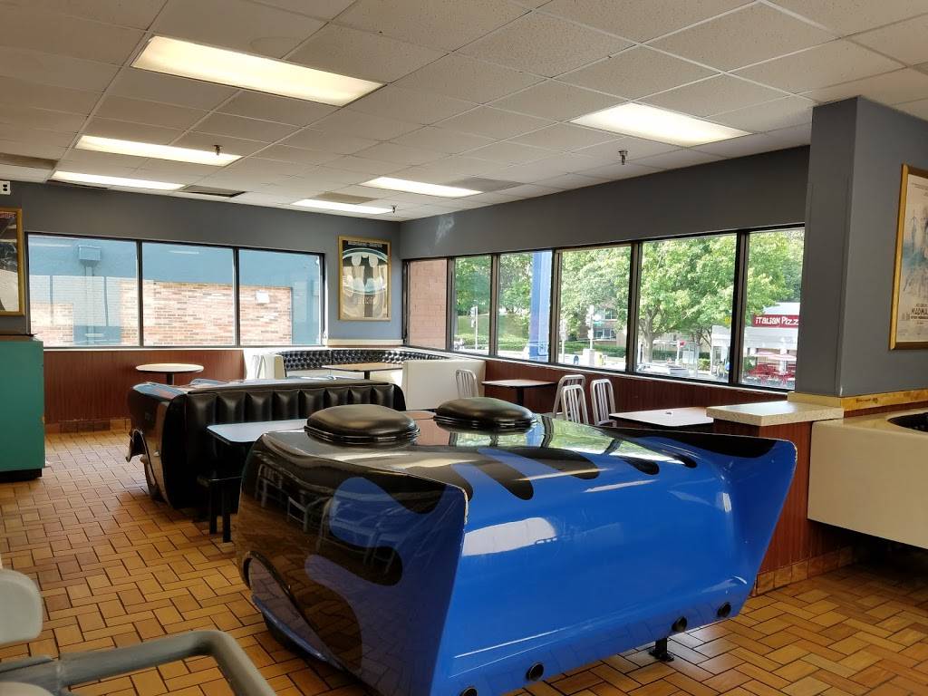 Burger King | restaurant | 4422 Connecticut Ave NW, Washington, DC 20008, USA | 2023638218 OR +1 202-363-8218