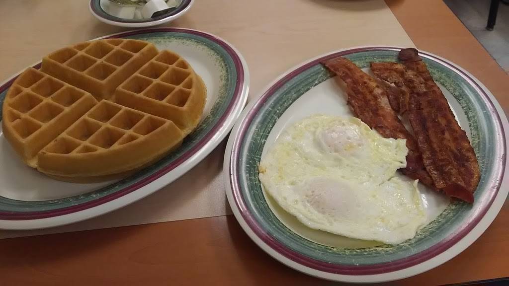 The Crazy Egg | restaurant | 1237 E 305th St, Wickliffe, OH 44092, USA | 4404947372 OR +1 440-494-7372