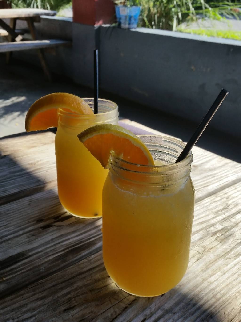 The Pour House Pub | restaurant | 205 A Tackle Cir, Chester, MD 21619, USA | 4432493242 OR +1 443-249-3242