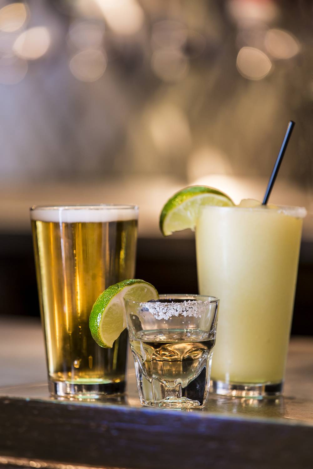 Crickets Grill & Drafthouse | restaurant | 221 Mary Ave, Waco, TX 76701, USA | 2547544677 OR +1 254-754-4677