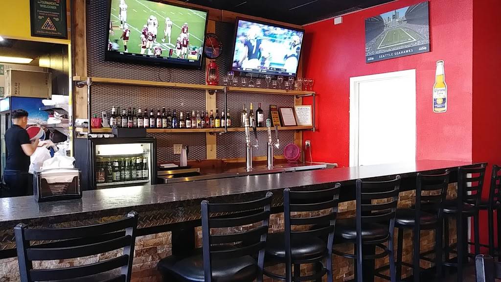 Legends Wings | restaurant | 1515 Palm Ave, San Diego, CA 92154, USA | 6194239464 OR +1 619-423-9464