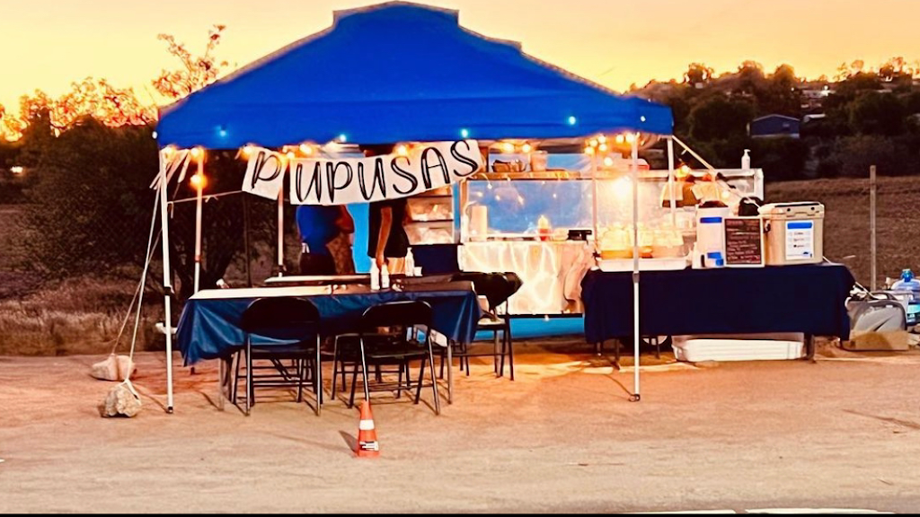 Little Salvadorean Cocina | restaurant | 19498 Seaton Ave, Perris, CA 92570, USA | 9095864105 OR +1 909-586-4105