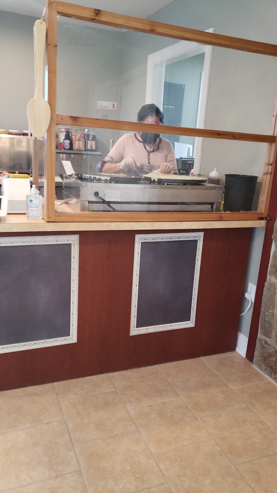 Crazy Deli Crepes cafe | cafe | 494 W Baltimore Pike, West Grove, PA 19390, USA | 6103455629 OR +1 610-345-5629