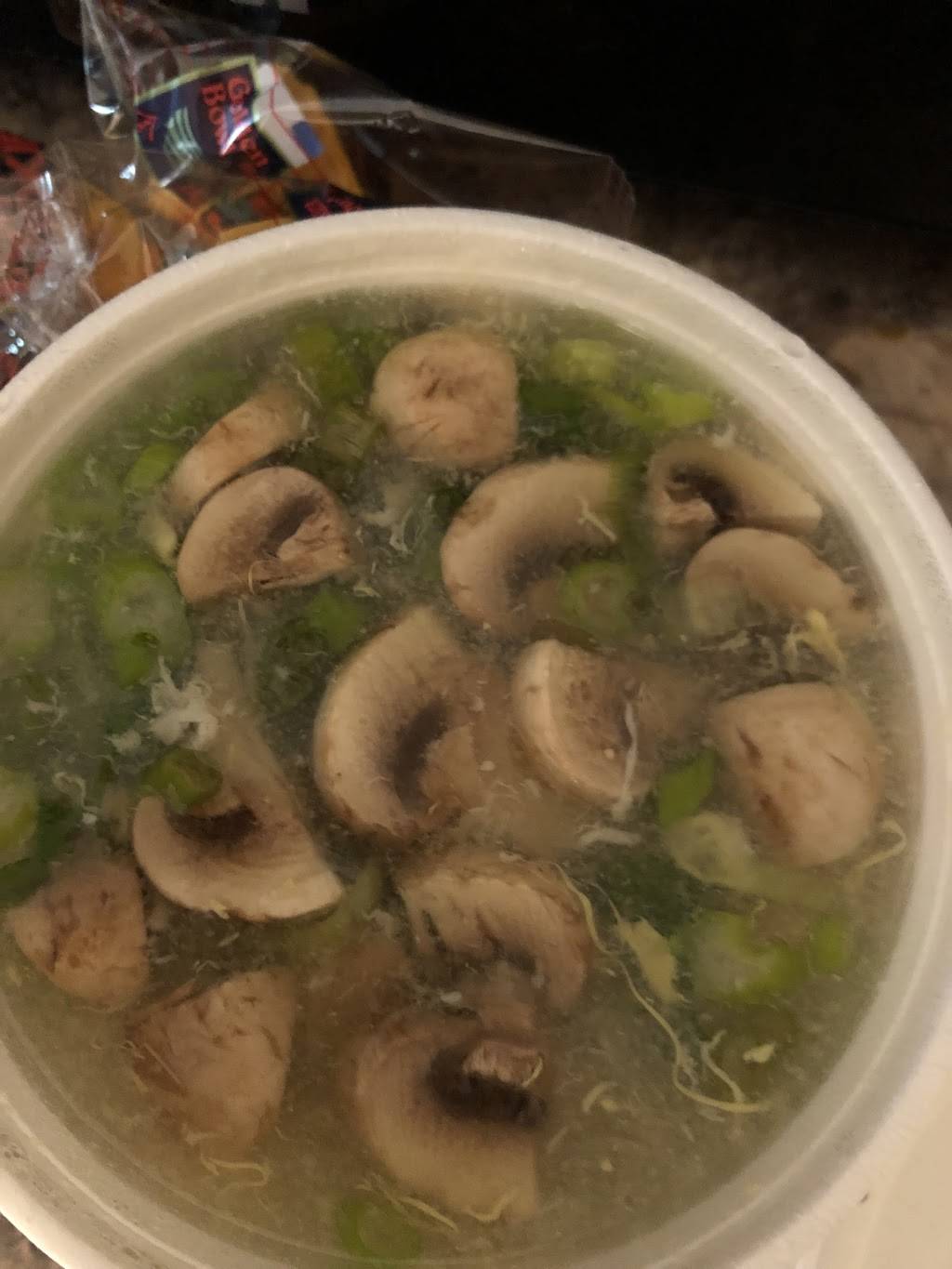 Moon Light | restaurant | 2871 Kingston Rd, Scarborough, ON M1M 1N3, Canada | 4162643474 OR +1 416-264-3474