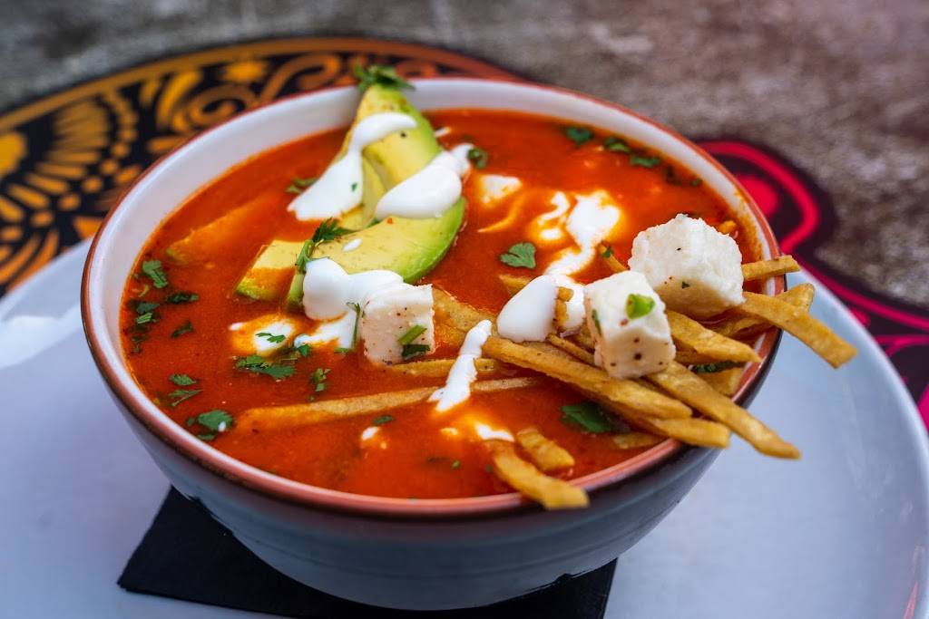 El Chingon Fort Worth | restaurant | 2800 Bledsoe St #100, Fort Worth, TX 76107, USA | 8178709997 OR +1 817-870-9997