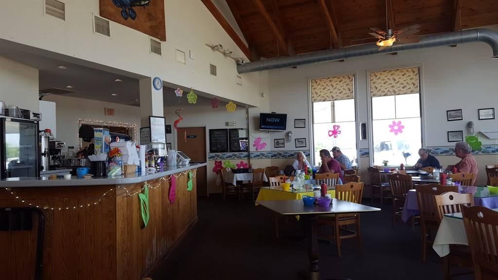 Kays At the Airport | restaurant | 5263 Bucktown Rd, Cambridge, MD 21613, USA | 4109018844 OR +1 410-901-8844