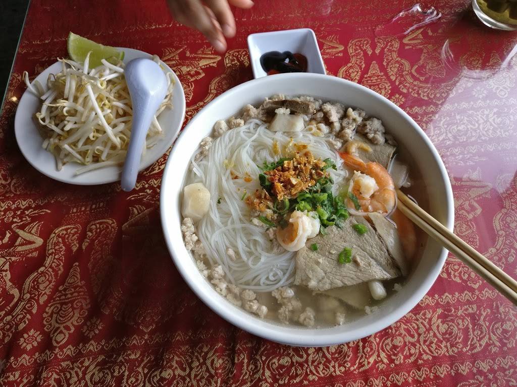 Little La Lune Cuisine | restaurant | 2054 E Pacific Coast Hwy, Long Beach, CA 90804, USA | 5628565800 OR +1 562-856-5800